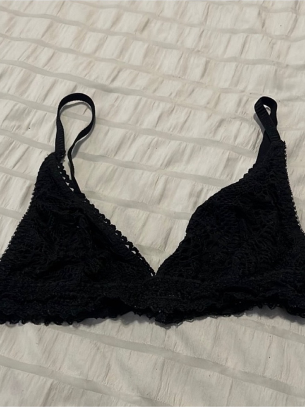 Urban Outfitters Out From Under Elegant Black Lace Bralette Medium